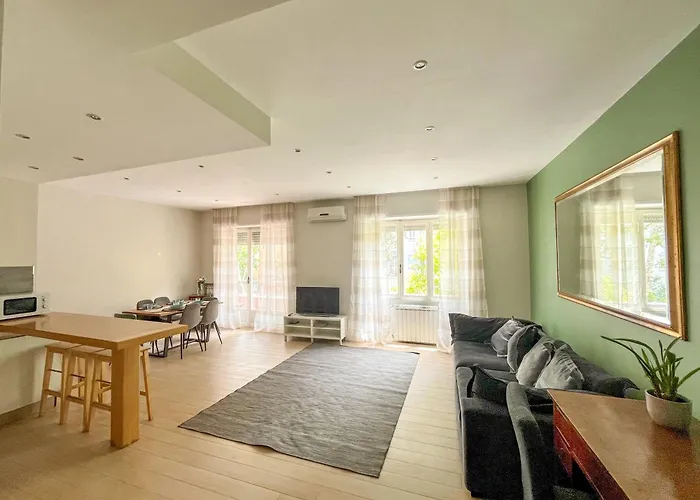 Lejlighed Vatican Family House 2 Baths & 3